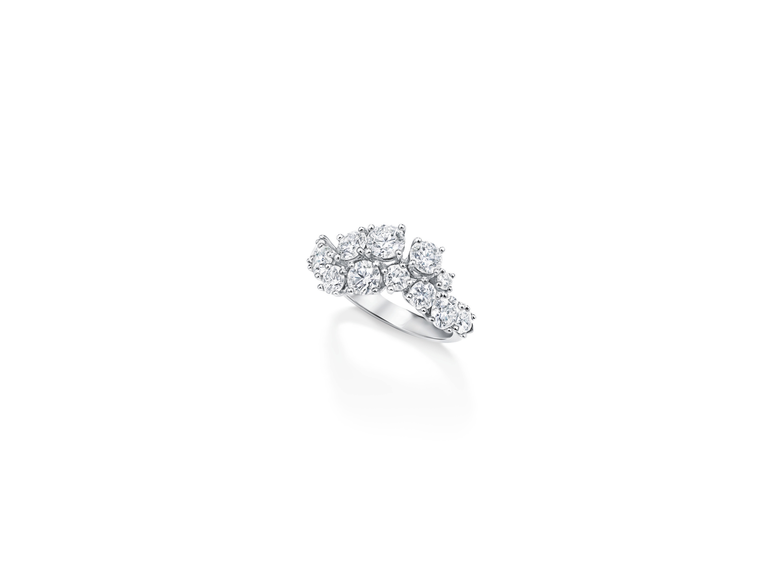 Sparkling Cluster Ring