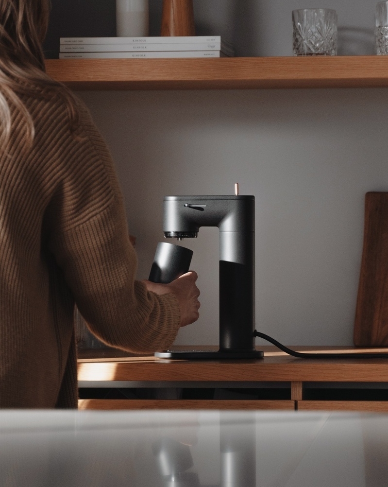 電動コーヒーグラインダー ARCO キッチン