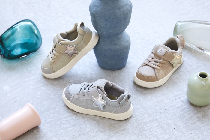 イフミーナチュレ スターモチーフキッズスニーカー
