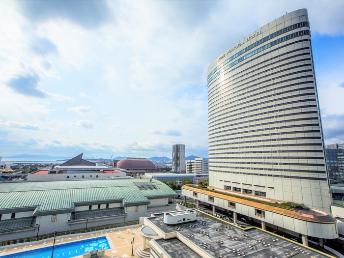 ポートピアホテル 外観