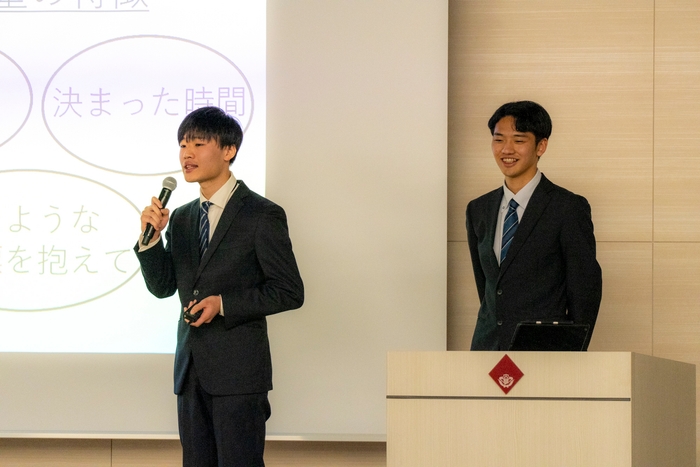 <EMIRA最優秀賞>ひかり(東京大学)