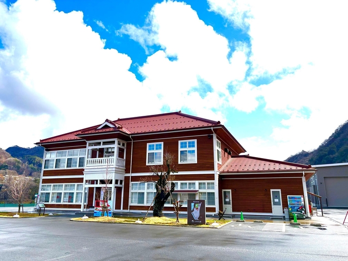 八ッ場湖の駅丸岩