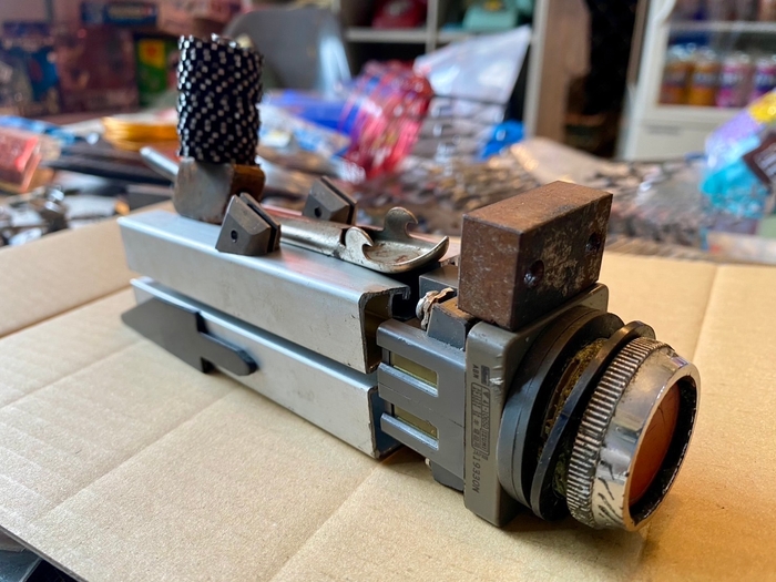 一例:廃材を用いたメタルアート作品(3)