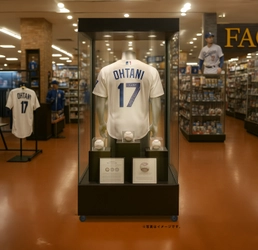 大谷選手のホームランボールや 着用したユニフォームなど貴重な記念グッズを展示！