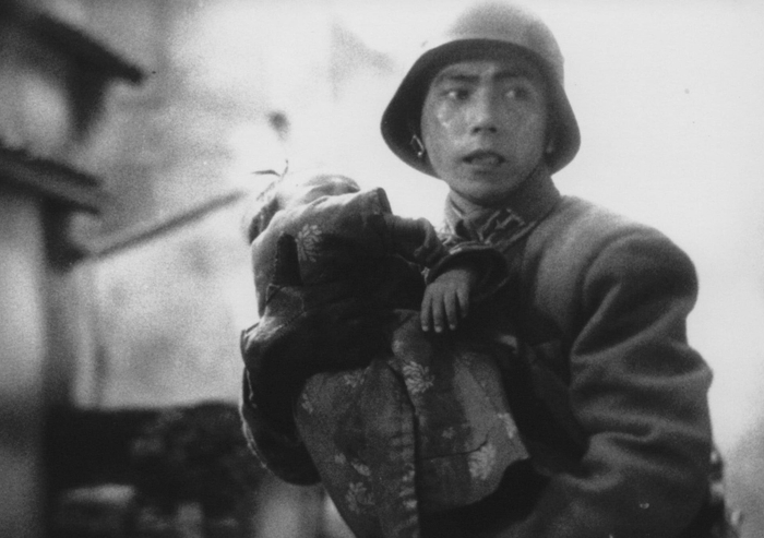 「間諜未だ死せず」©1942松竹株式会社