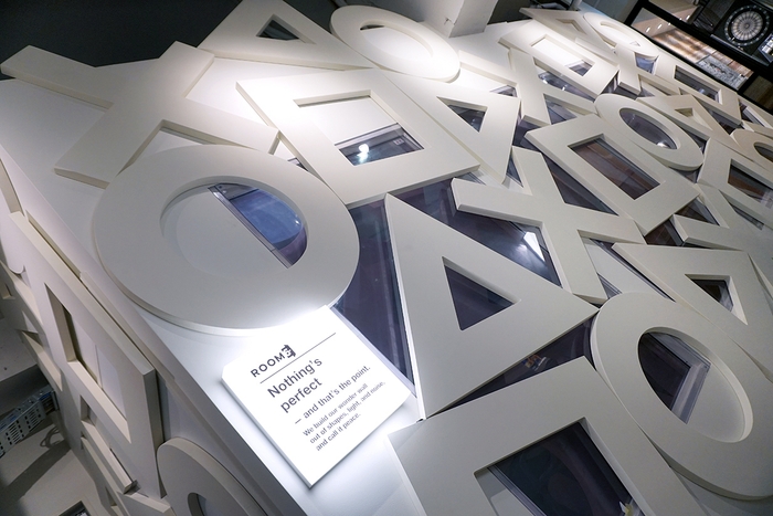 ROOM6『Nothing's perfect and that's the point』