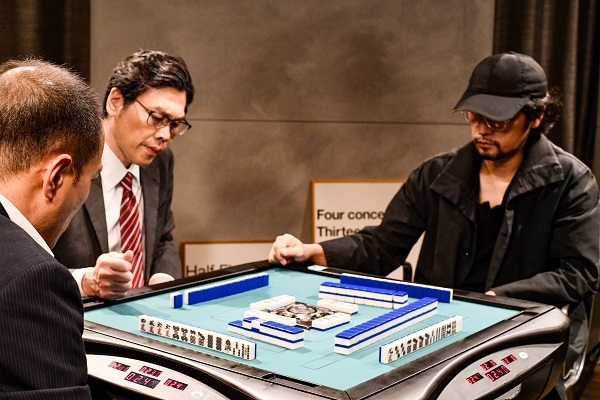 ©2018 オデッサ・エンタテインメント © Tomoshi Kuga・Shinmei Minegishi/NIHONBUNGEISHA