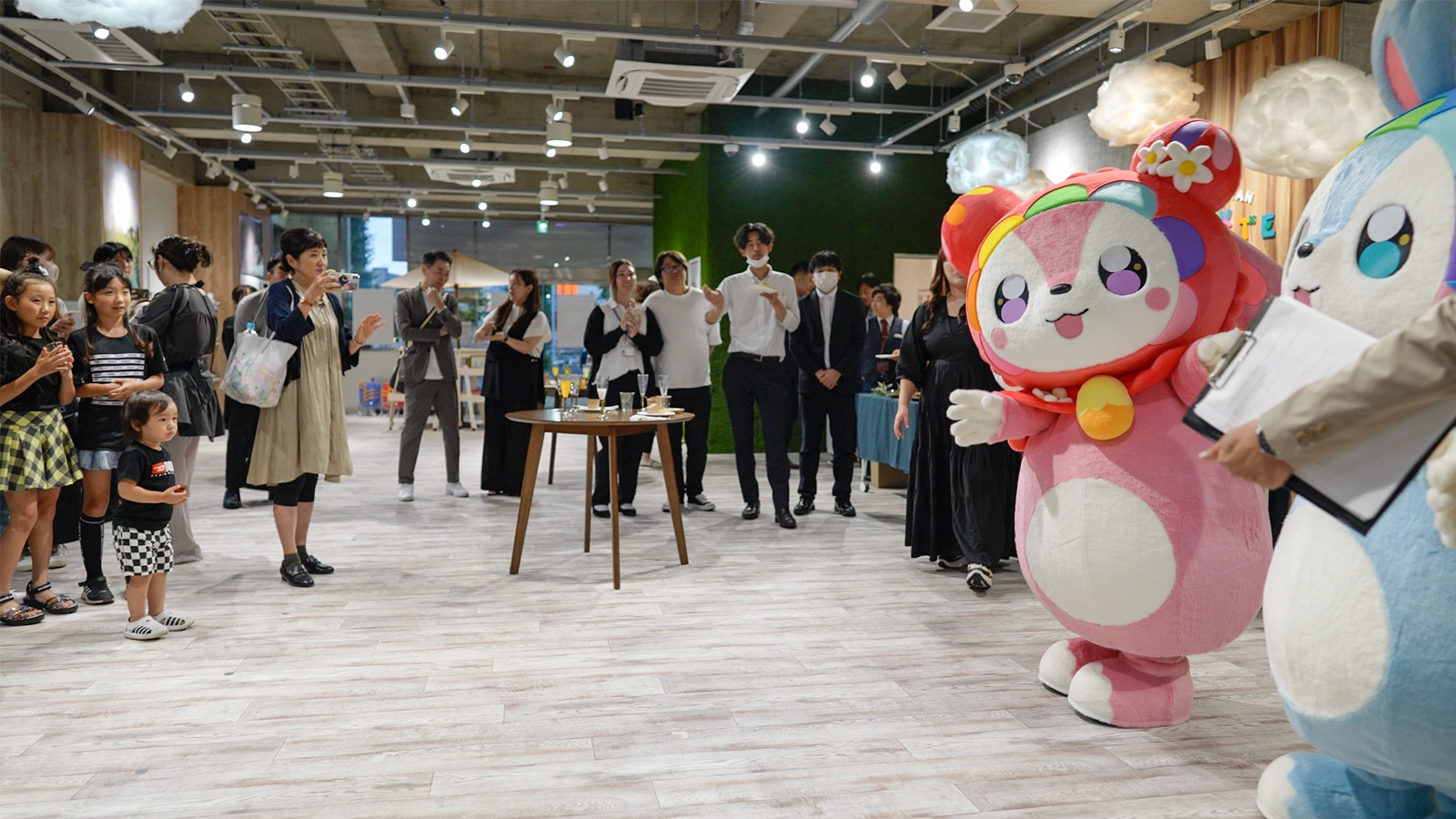 リユスタキャラクター「りゆん」&「てすた」(2)