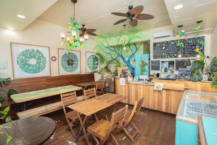 Peace Cafe Hawaii店内