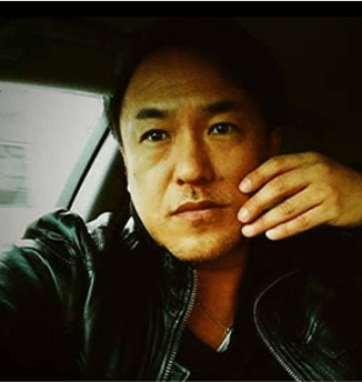 著者:潮凪洋介