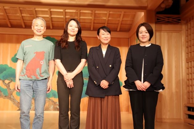 登壇した講師の皆さん。(左から)江藤教授、趙准教授、古本教授、佐伯准教授