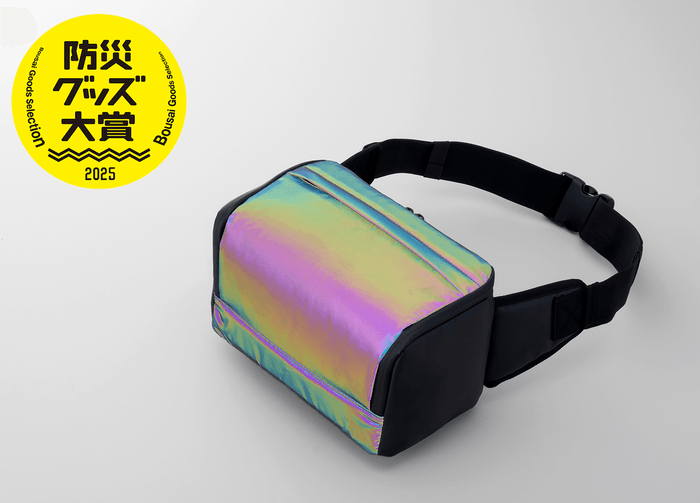 ゲーミング防災バッグ8L受賞ロゴ付き