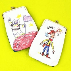 大人気アコモデ×ディズニー「ヘラクレス」コラボアイテム。ヘラクレスの映画の世界観をさりげなくバッグにとりいれたデザインがおしゃれすぎます。