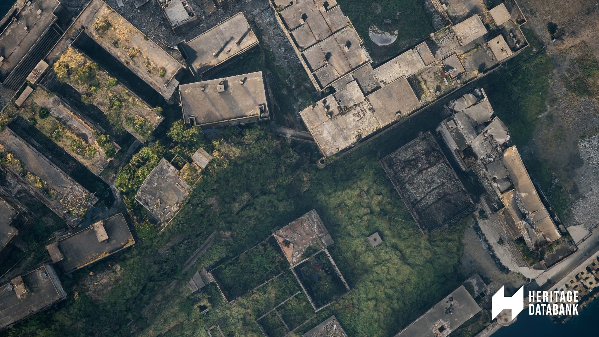 3F:佐藤健寿氏 バーチャル軍艦島写真展(展示)3