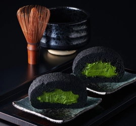 抹茶スイーツの極み！「無重力かき氷」で話題の老舗茶舗の新作 「利休抹茶ろーるけーき～玄～」新発売
