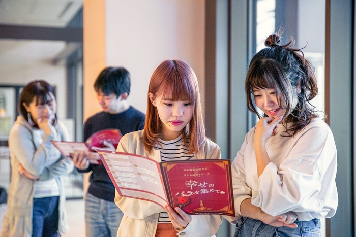 謎解きゲームプレイ中のイメージ