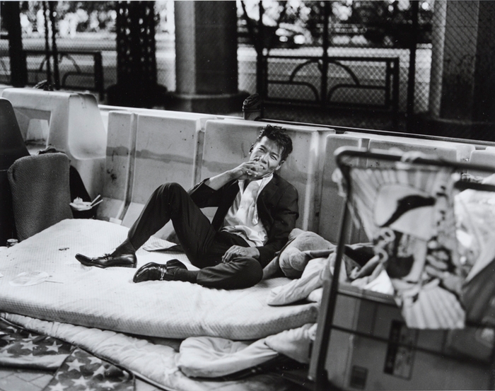 淵上裕太(日本、1987)《上野公園(いつもは、もっぱら歌舞伎町だ!!)》 2017