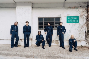 K-POPボーイズグループOnlyOneOf 日本１stミニアルバム「chrOme arts（クロム・アーツ） 」のジャケット写真を公開！本日24時よりMusicVideo公開&先行配信もスタート！