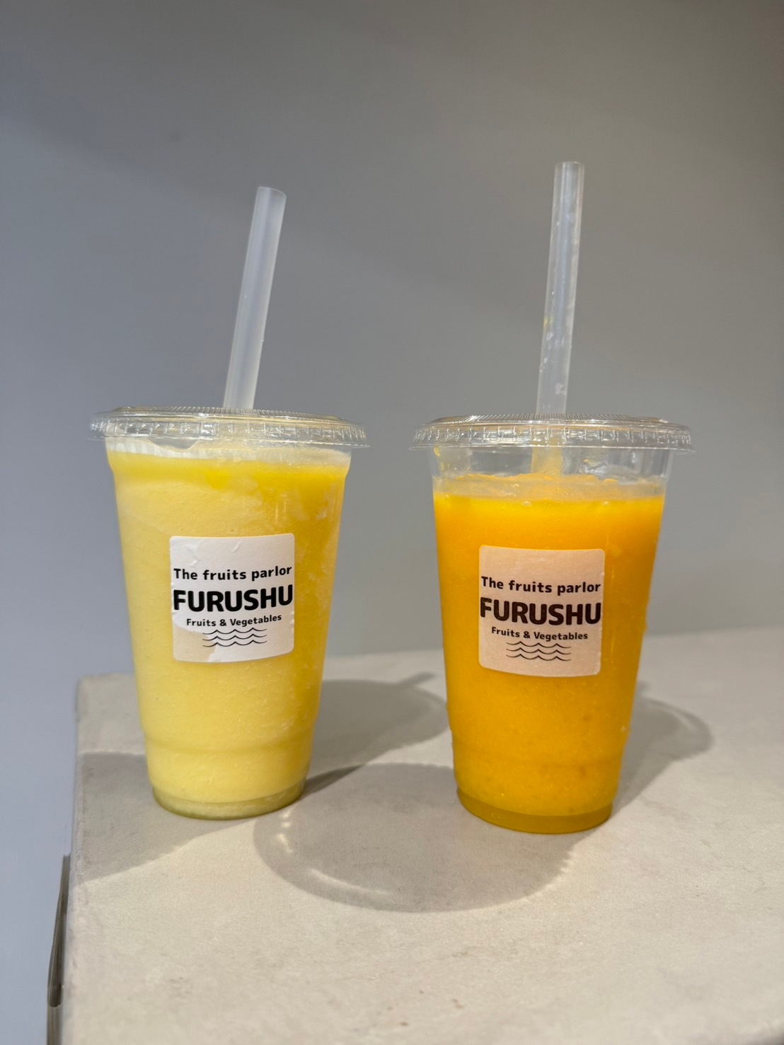 ふるしゅ パイナップルフローズン 700円/マンゴーフローズン 700円