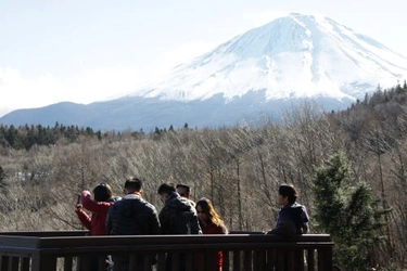 「富士山展望リフト＆デッキ」2019年12月23日から運用開始！ 富士山を間近に見られる観光リフト【ふじてんスノーリゾート】