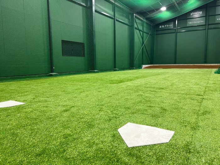 ブルペンは同時に3人が投球可能