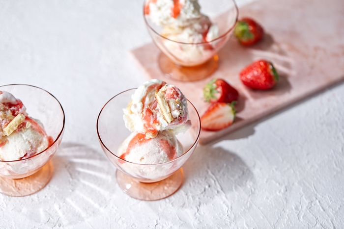 プロテイン10g入りイチゴミルフィーユのアイス