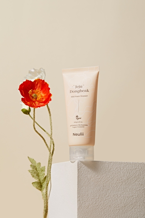 「済州ツバキマイルドフォームクレンザー1」