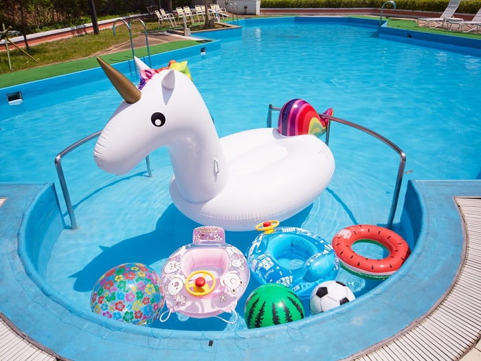 プール(夏季限定)