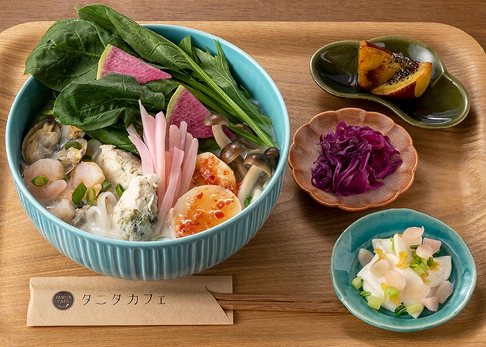 岩下の新生姜入りつみれの豆乳チャウダーフォー