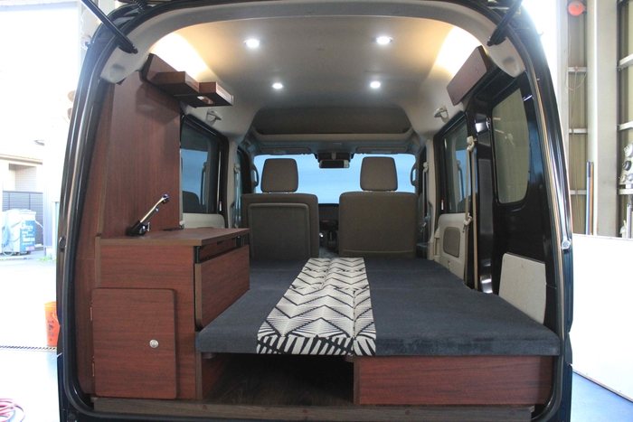 TINY内装ベッド展開(カスタム)