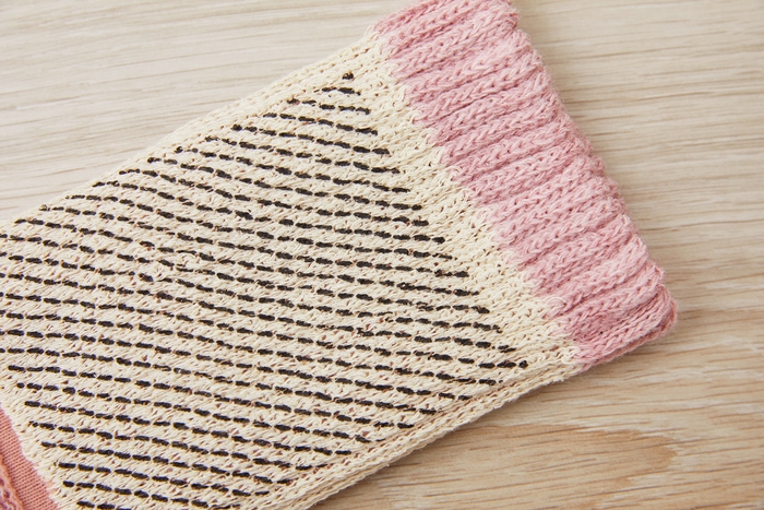 アスカム 絹と炭のウエストウォーマー 内側