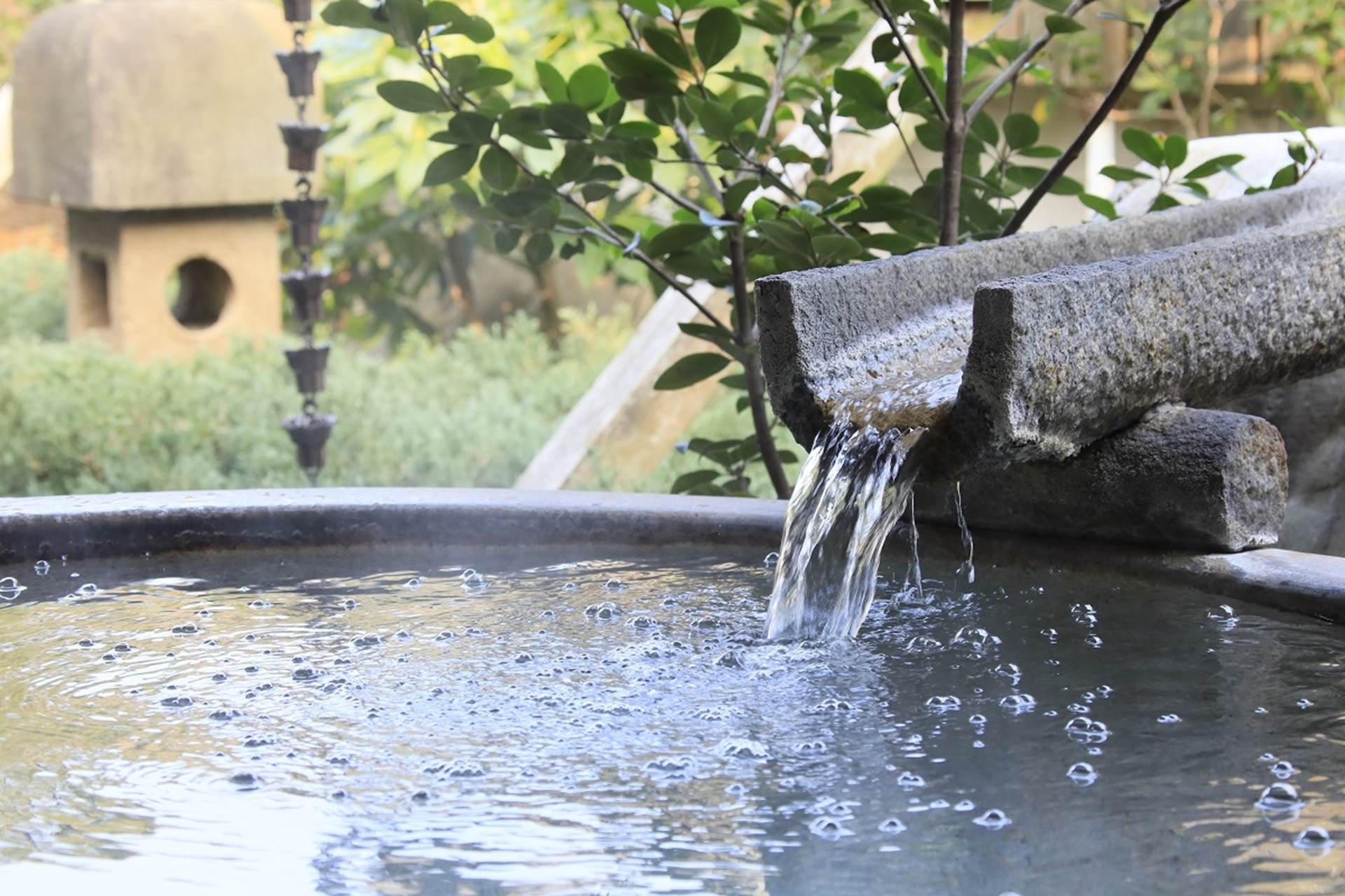 温泉 ※イメージ