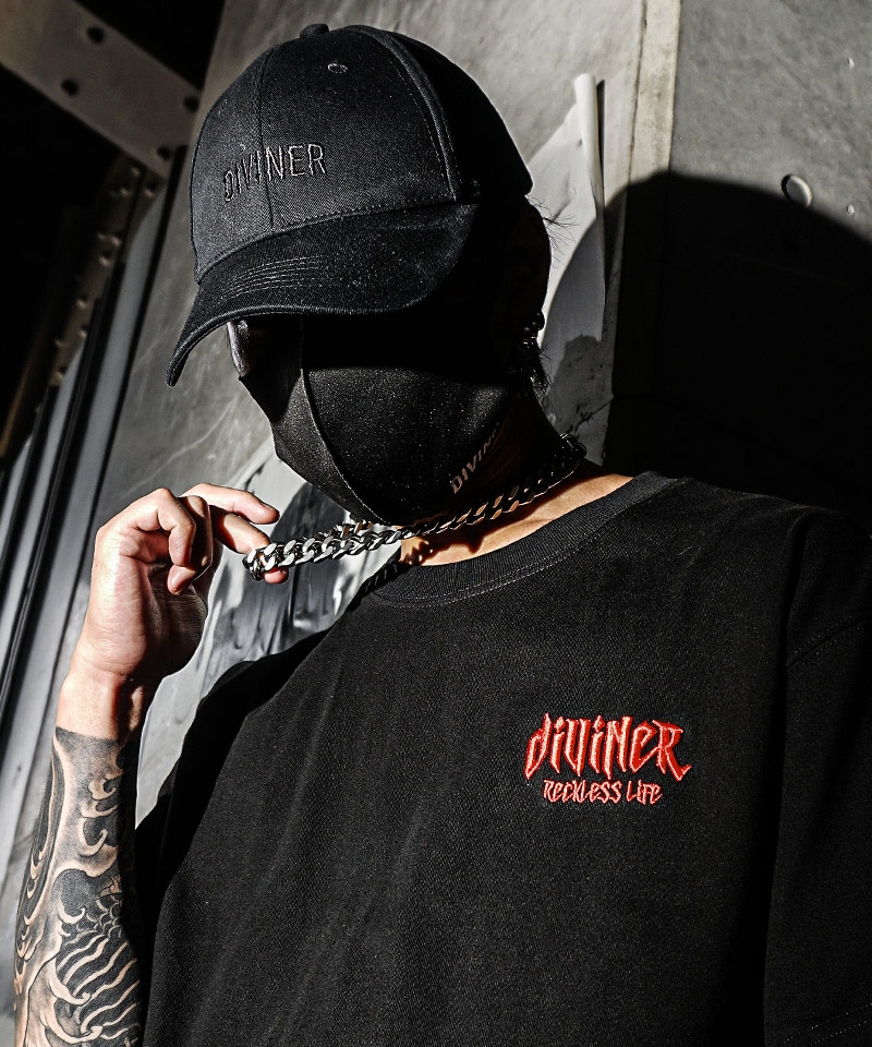 Crimson Logo TEE(ブラック)