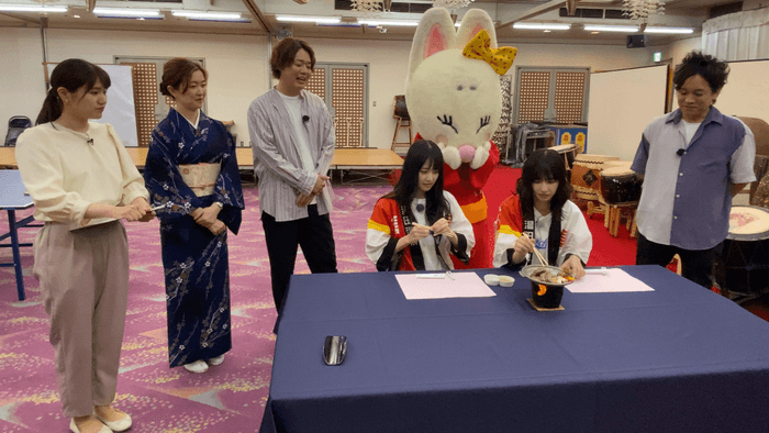 STU48 中村舞(左)・沖侑果(右)