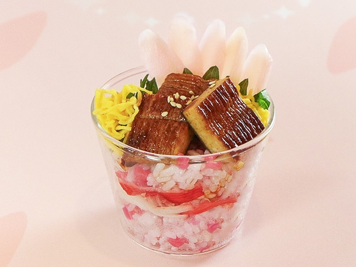 岩下の新生姜とうな次郎の華やかカップ寿司