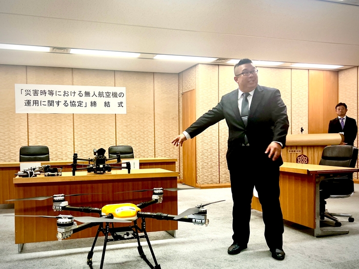 輸送用ドローン