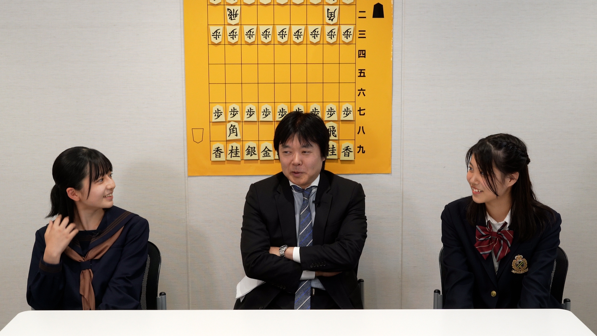 第1局「早押しクイズ! 3×3」