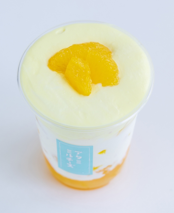 飲めるチーズケーキ 甘夏オレンジ　600円(税込)