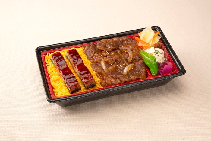 『うなぎ&スタミナ焼肉弁当』(税込1,101円/1個)