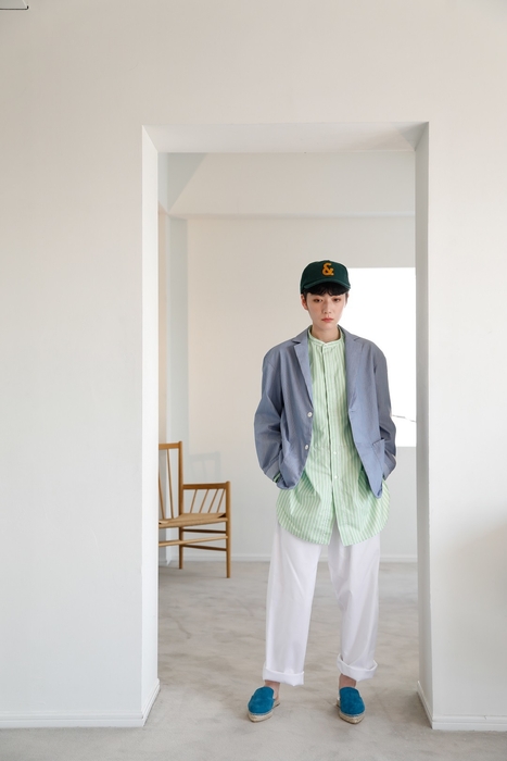 『リラックス感』と『スタイリッシュさ』を両立した&ease