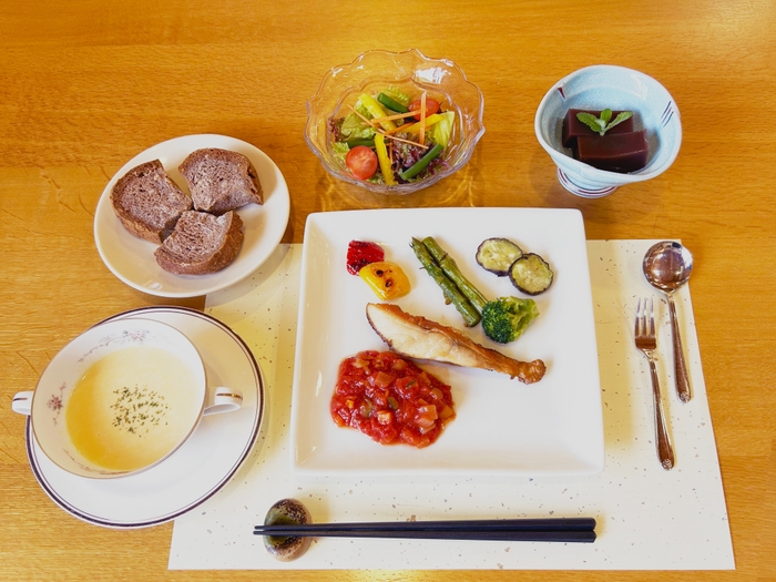 夏の普通食メニュー洋食