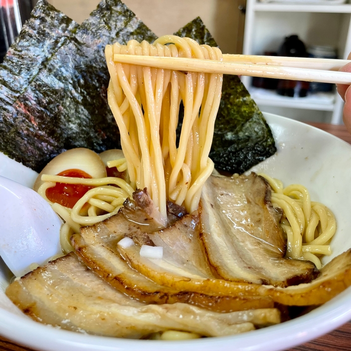 濃厚あごだしラーメン