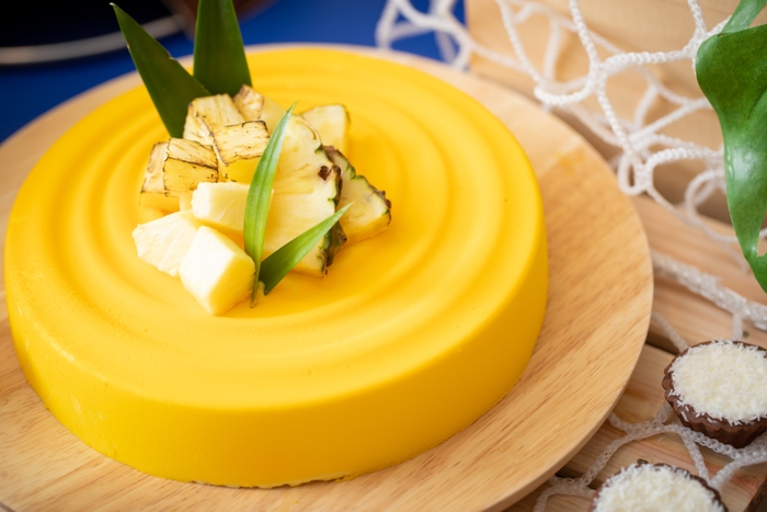 ▲パイナップルムース /ハワイの有名スポット“ドール・プランテーション”をイメージした見た目にもキュートなムースケーキ。