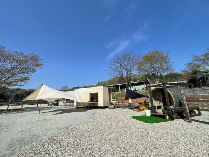 サウナ付グランピングサイト全景