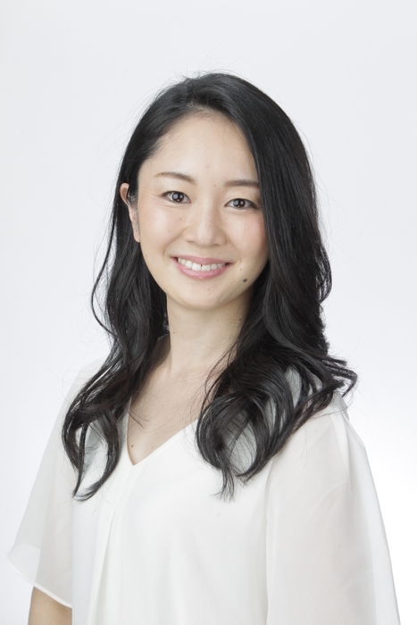 吉田久美(演劇集団円)