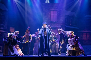 吉田栄作・土屋アンナ・吉田要士出演！ ミュージカル『クリスマス・キャロル』〜Nation Tour 2025〜 全国ツアー開幕！！