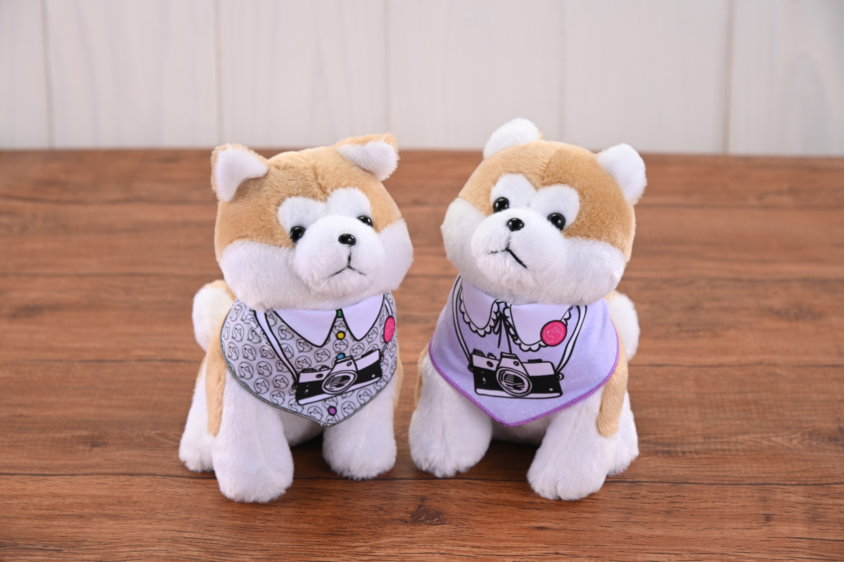 ハチふるぬいぐるみ(グレー/パープル)