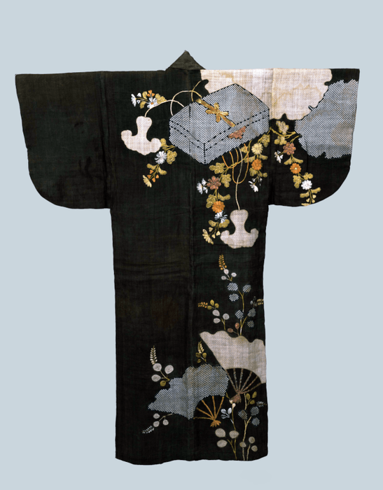 帷子 黒紅麻地扇面雪輪手筥秋草模様 展示期間:2024年6月25日~8月25日