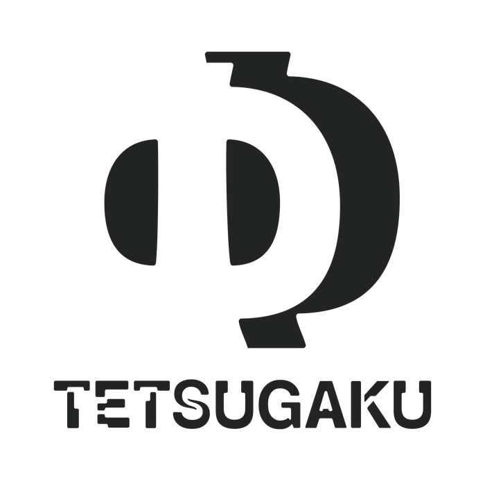 弊社のロゴ:philosophyの語源である「φιλοσοφία」のφをイメージ。また社名ロゴも自己言及をイメージした。
