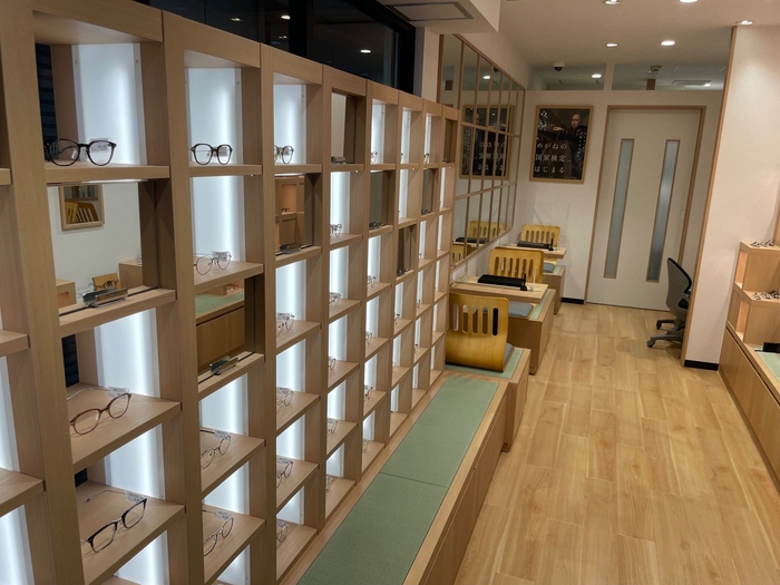 東京メガネ日本橋人形町店 店内2